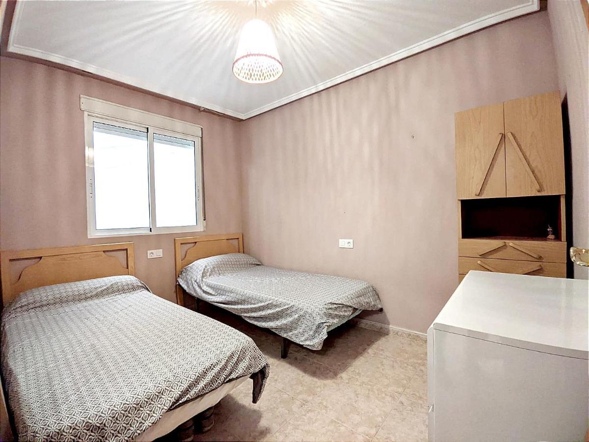 Modern Apartment 3Mins Walk To Playa Del Cura Beach Торрев'єха Екстер'єр фото