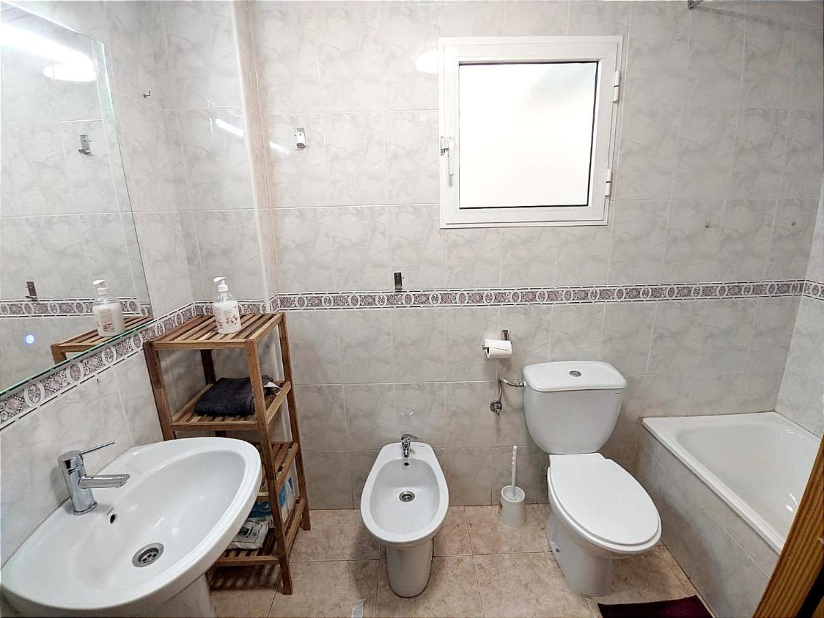 Modern Apartment 3Mins Walk To Playa Del Cura Beach Торрев'єха Екстер'єр фото